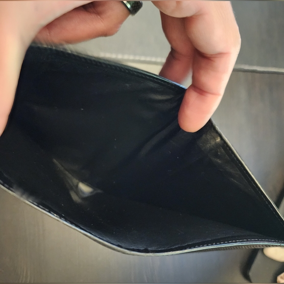 Cartier Vintage Panthere Leather Trifold Wallet - Picture 8 of 11